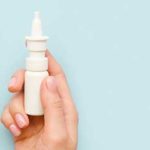 ¿Cuál es el mejor spray nasal para la rinorrea?