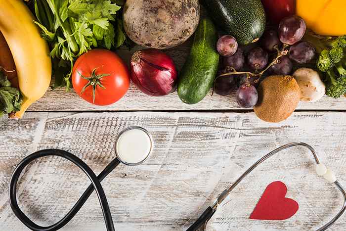Cómo una buena alimentación puede equilibrar la microbiota y reducir el colesterol: conocer relacion microbiota colesterol - HeelEspaña